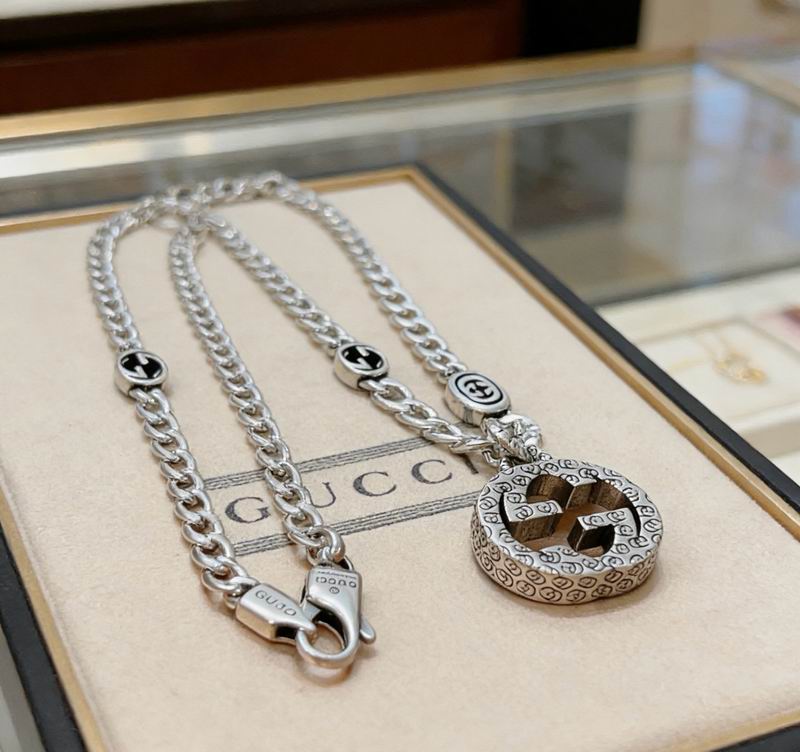 Gucci Necklace 06yxs60